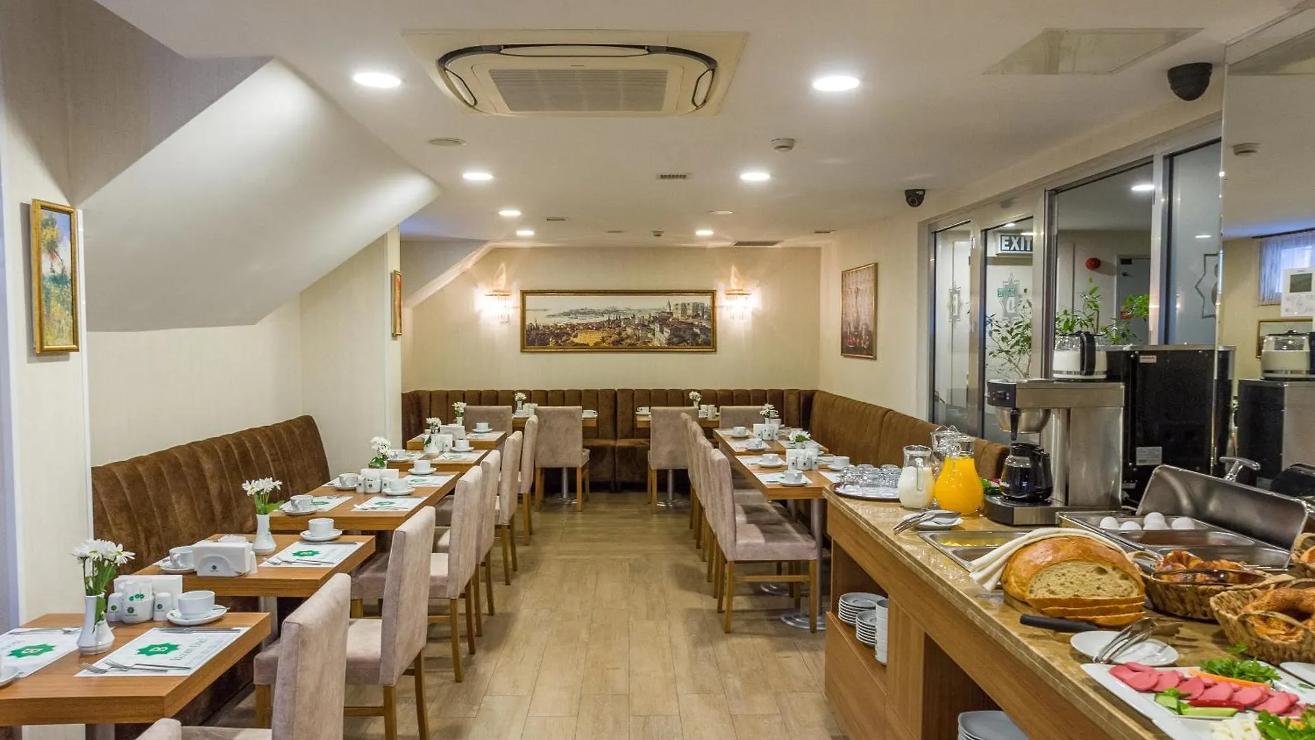Bizim Hotel Istanboel 3*,